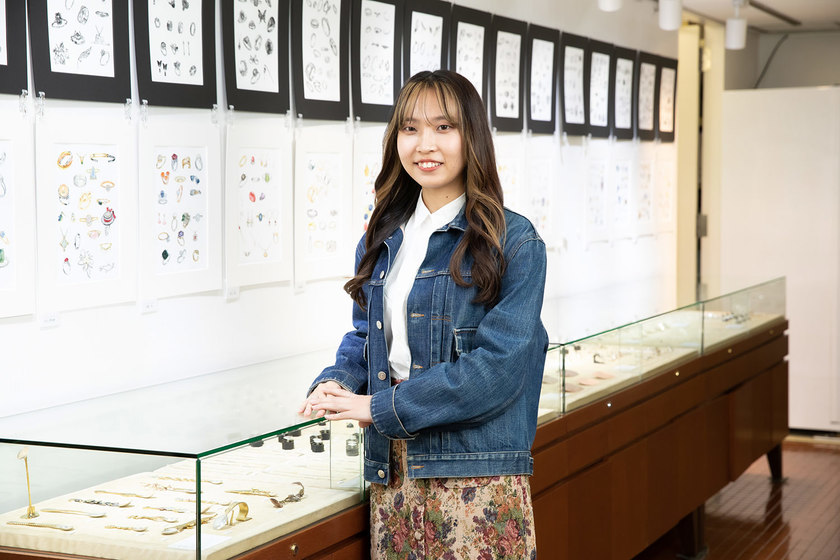 山脇美術専門学校の学生