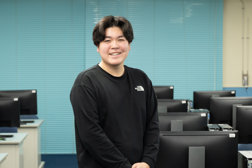 名古屋情報メディア専門学校の学生