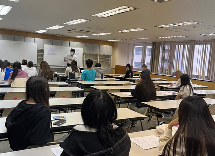 医療ビジネス観光福祉専門学校の特長２