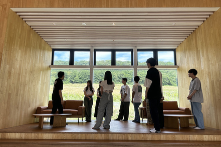 札幌大谷大学 授業での学びを体感できる機会として、学外での社会調査関連科目とフィールドワークに挑戦