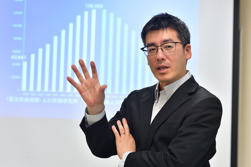 札幌大谷大学の先生