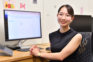 コピーライター・プランナーとして働く大橋　輪さん