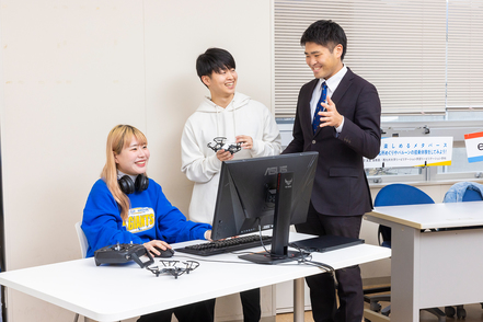西九州大学 数学が苦手でも大丈夫。入門クラスで基礎固めが可能です