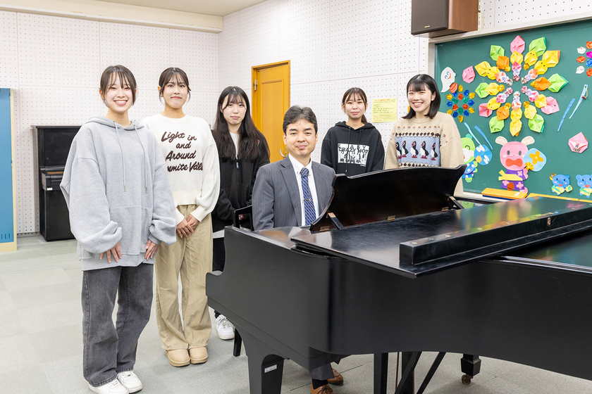 筑紫女学園大学の先生