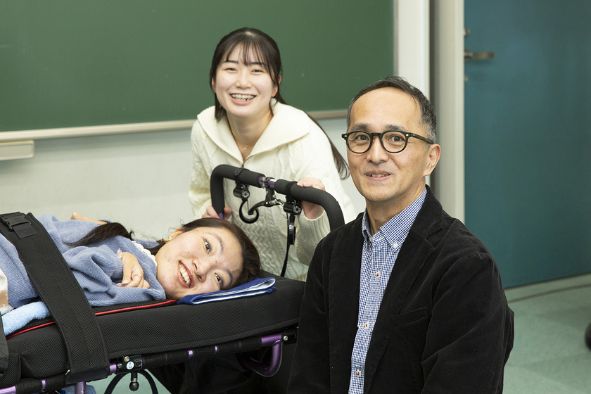 筑紫女学園大学の先生