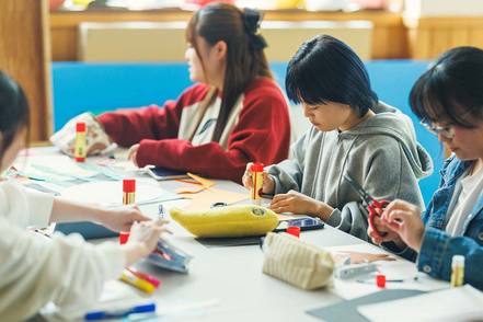 福岡女学院大学 【子ども発達学科】保育技術を学べる学科のホーム「子ども発達センター」では、制作活動や運動遊びなど子育て支援を実践できます