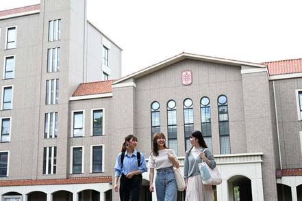 福岡女学院大学 社会で必要とされたいと願っているあなたを応援するキャンパスです。