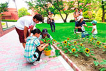 九州産業大学 【子ども教育学科】幼稚園教諭一種、保育士に加え特別支援学校教諭一種や准学校心理士、保育心理士（二種）資格の取得も可能