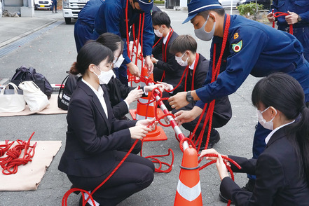 熊本学園大学 熊本県警察の現職警察官による講義「警察活動の理論と実務」