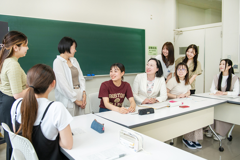 熊本学園大学の先生