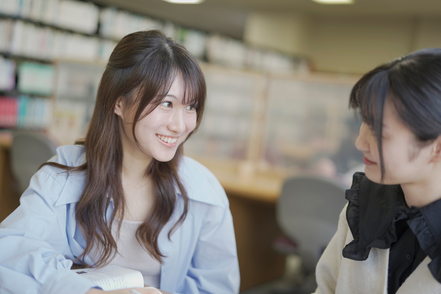 広島国際大学 【医療経営学科】医療だけじゃない実践的な経営学を学び、未来の健康産業・医療業界を牽引