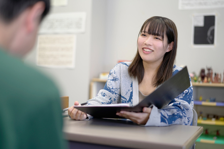 広島国際大学 【心理学科】社会のニーズに応える多彩な心理分野と学生に寄り添う学びはヒロコクならでは！