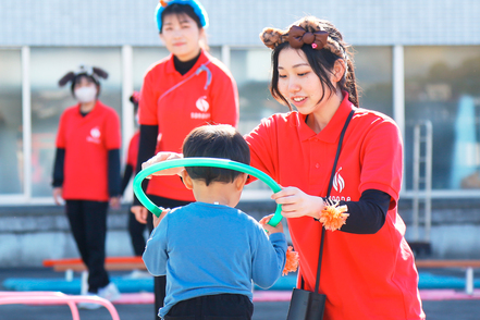 園田学園大学 スクールサポーターやボランティア、地域の子どもイベントなどの取り組みで実践力を磨きます。