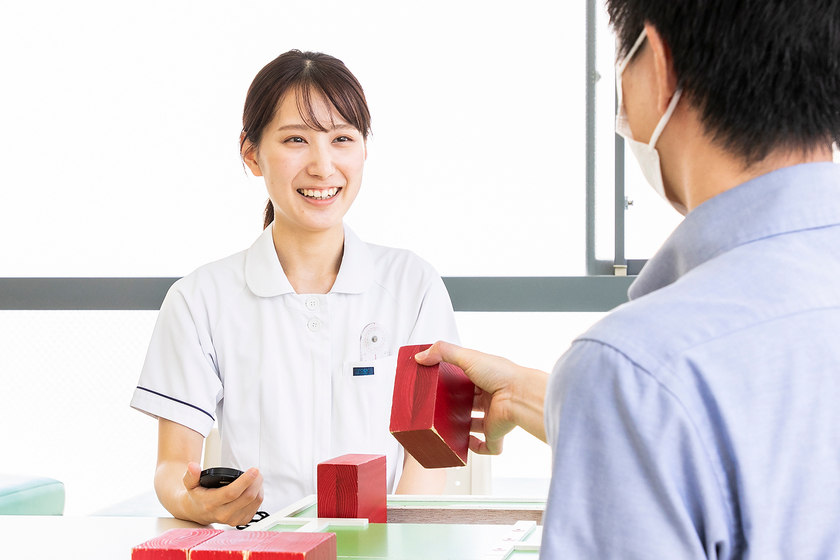 大阪保健医療大学の卒業生