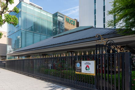 名古屋商科大学 名古屋駅から徒歩圏内の名古屋キャンパス。最新の施設・設備を整備し、大学院レベルの実践的な学びを展開しています