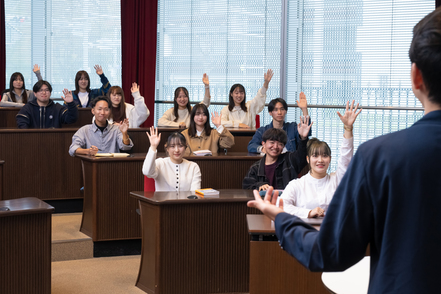 名古屋商科大学 ケースメソッド授業に対応した教室をはじめとする最新の設備を完備