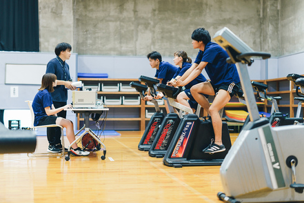 金沢学院大学 学内には国内トップレベルの運動部も多く、全国から優秀な選手が集まっています
