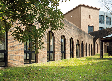 東海学院大学の特長２