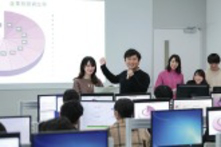 愛知学院大学 コンテスト形式の株式投資学習プログラム「日経STOCKリーグ」へ参加。チームでバーチャル株式投資にトライ