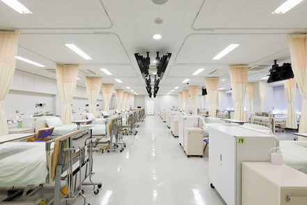 椙山女学園大学 最新の機器や設備を備えたICU実習室をはじめ、充実した学修環境でスキル修得をサポートします