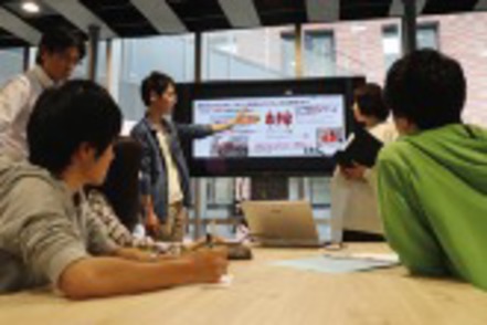 名古屋学院大学 実際に企業が抱えている課題の提供を受け、解決策を考えて企業に提案する「BIPプログラム」。