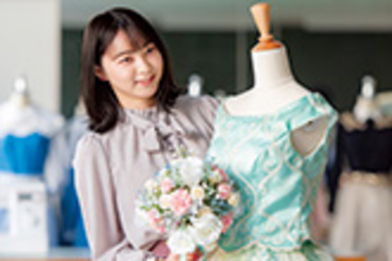 名古屋葵大学 服飾デザインの基礎からアパレル企画まで幅広く習得します