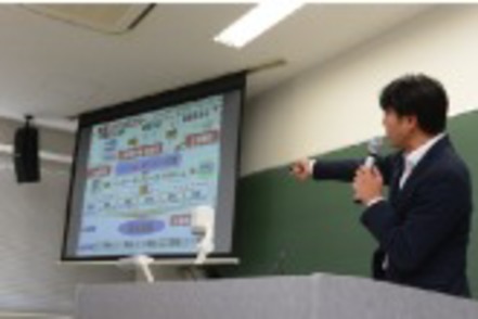 中京大学 現役コンサルタントを講師に招き、実践的なスキルを修得します