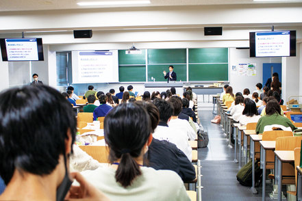 中京大学 企業や公共機関で働く上で必要な能力を実践を通じて身につける『社会人基礎力講座』を開講