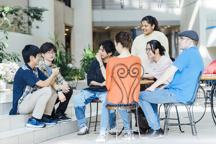 中京大学 哲学からビジネスまで、多角的な視点で国際社会を深く探求