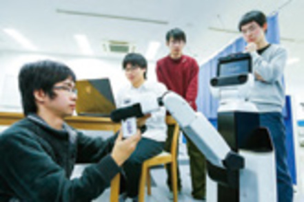 中部大学 ロボットOSを採用した教育を実施