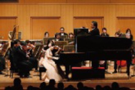 金城学院大学 学内のミニコンサートや定期演奏会など、様々な発表のチャンスがあります(音楽芸術学科)