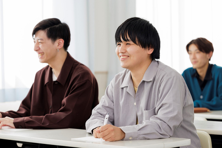 静岡福祉大学 教員と学生の距離が近く、気軽に何でもお話しできます。対人支援にかかわる先生ばかりなので、人当たりが穏やかです。