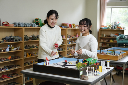 医療創生大学 【心理学科】臨床心理学、発達心理学、社会心理学、認知心理学を広く学び、自分の興味にあった分野を深く学ぶことができます