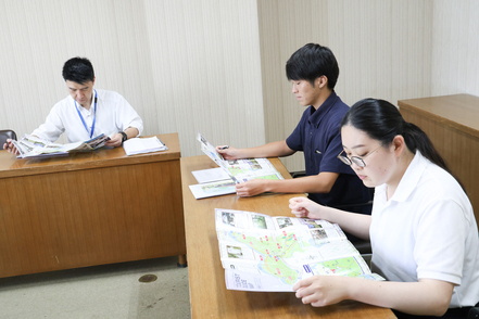 敬愛大学 自治体インターンシップ(就業体験)の様子。現場を知り、就職に活かせる知識・スキルが身につく