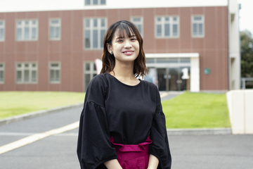 在校生の井上　なつみさん