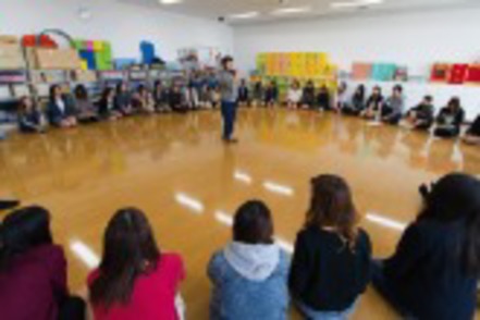 文教大学 模擬授業を通し、教員としての資質や指導力を身につけます