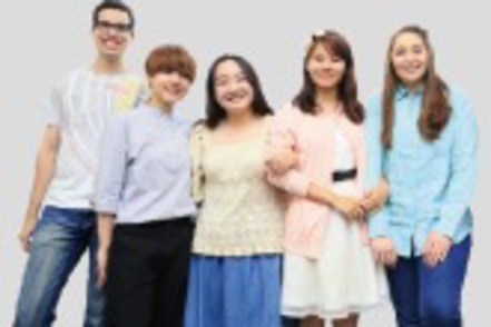 亜細亜大学 約300名の留学生が在学しており、学内で異文化交流ができます。