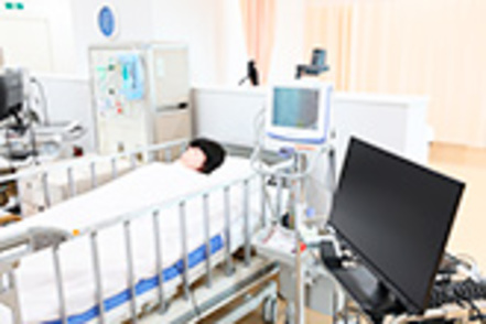 和洋女子大学 シミュレーション機器を活用し、看護について実践的に学びます