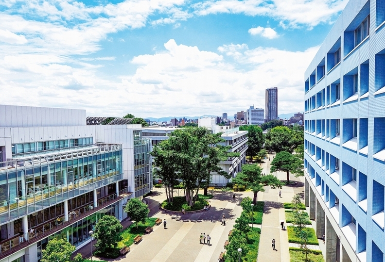 東京経済大学の風景