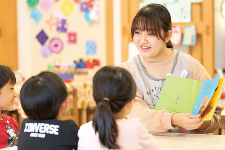 十文字学園女子大学 キャンパス内に附属幼稚園が併設されているので、子どもたちとふれあう機会が豊富です