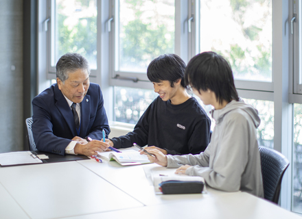 東北工業大学の特長１