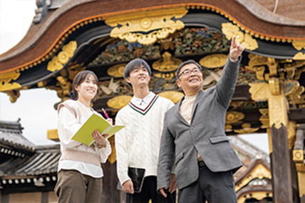 京都橘大学 京都に立地する地の利を活かしたフィールドワークを実施。日本文化への理解を深め、文学・歴史・歴史遺産を究める