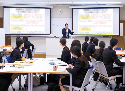 神戸松蔭大学の特長３