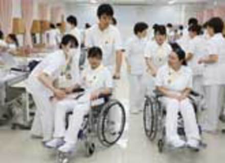 関西看護医療大学の特長２
