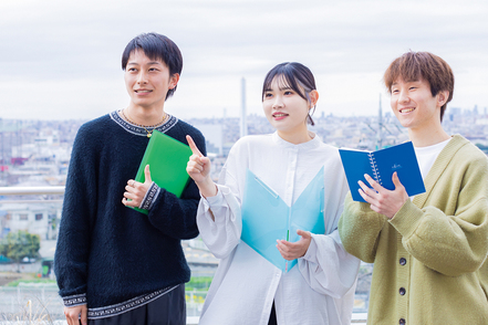 大阪経済法科大学 市役所職員や国家公務員など、公務員就職に強い！インターンシップや元公務員の教員による授業など、学修・サポート制度が充実