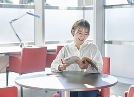 神戸女子大学の特長３