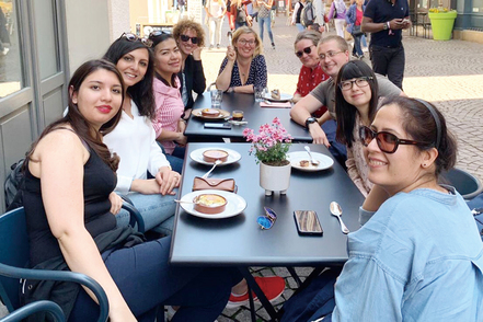 大阪産業大学  海外研修、留学制度が充実！アメリカ、カナダ、フランス、ドイツ、中国、韓国などと提携。世界中がキャンパスに！