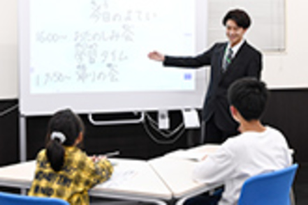 神戸常盤大学 学内での学びに加え、地域社会と連携する学びの機会が豊富。子育て総合支援施設「KIT」など、実践的に学べる場が充実しています