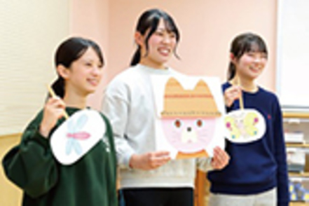 神戸常盤大学 実習先は、保育園、幼稚園、小学校など。こどもの心と真っすぐに向きあえる先生をめざします