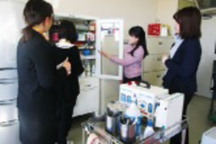 聖徳大学 実践により、知識とスキルを結びつける授業を展開しています。